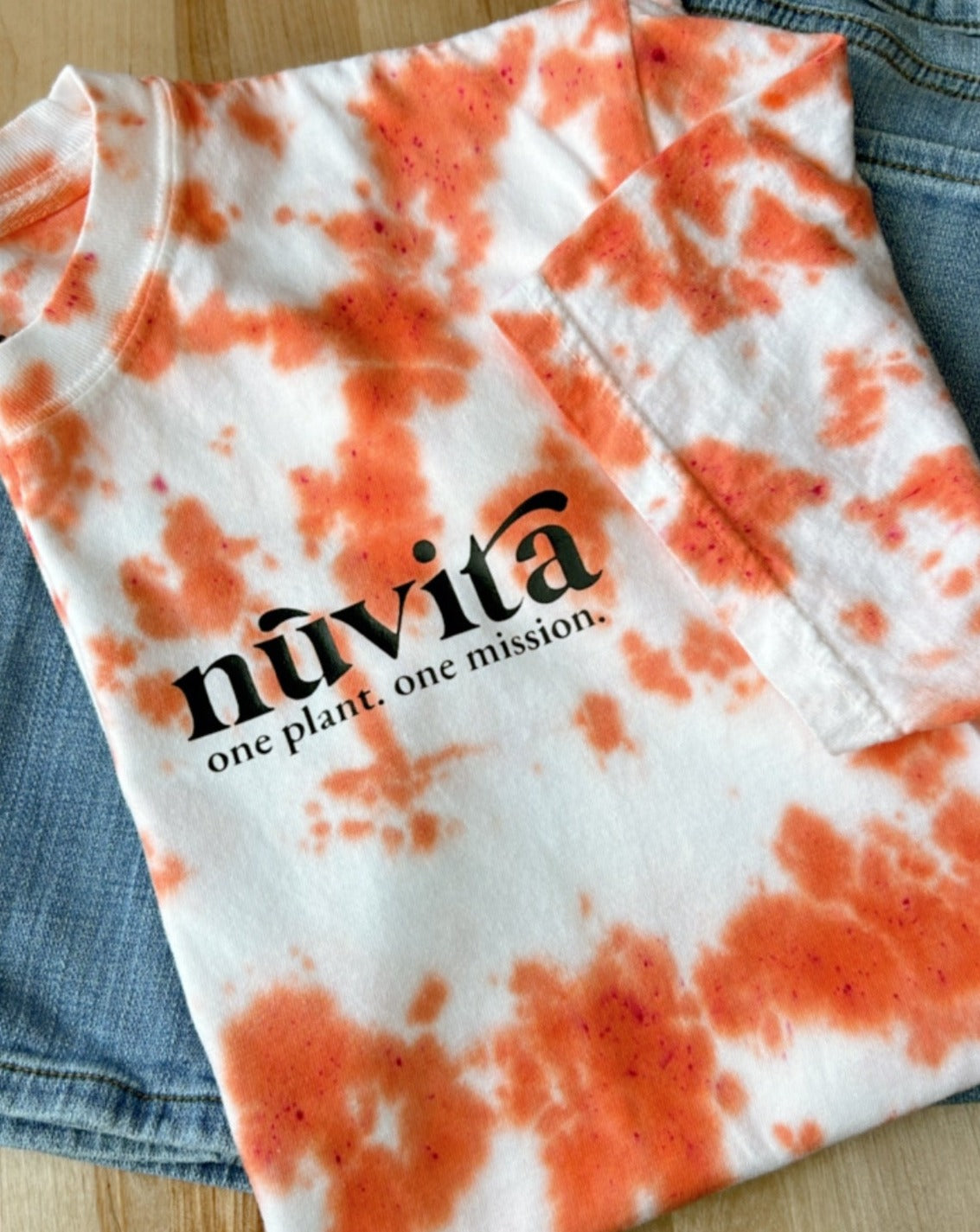 Nuvita one plant. one mission. Tie Dye T-Shirt